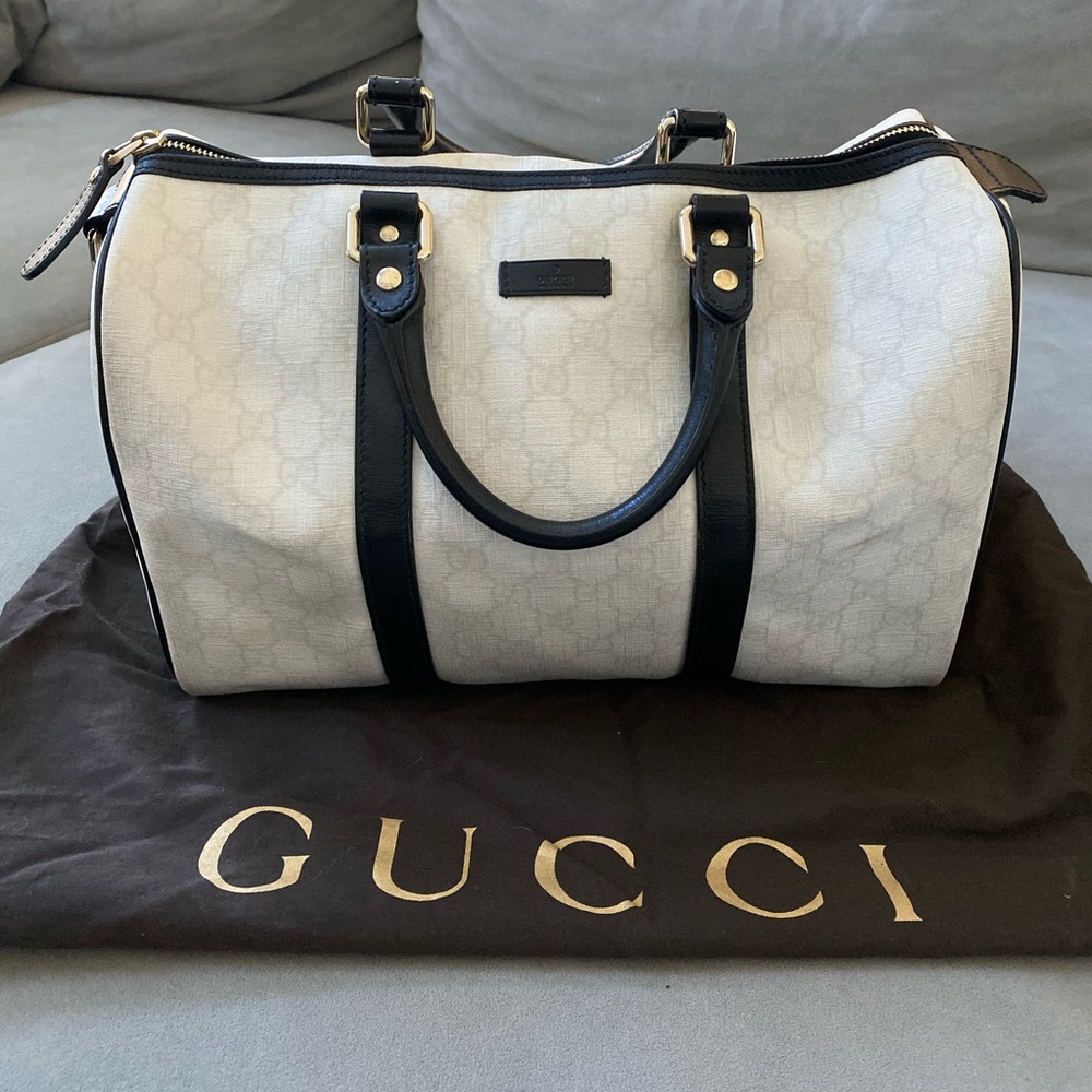 Gucci GG Supreme Joy White and Black Boston Bag